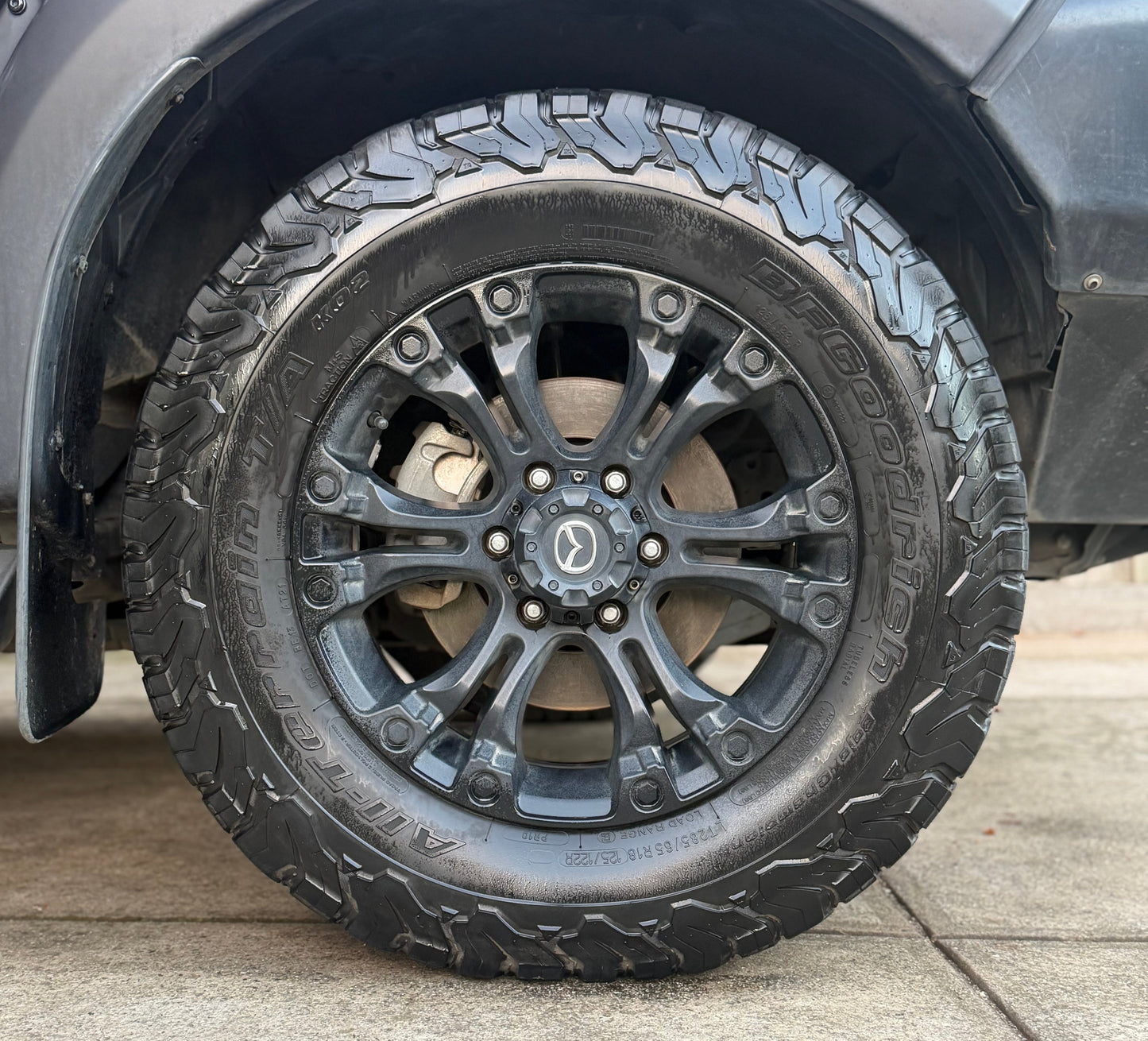 EXTERIOR DETAILING